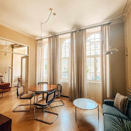 Villa Theatro Heritage Apartments Braga Szoba fotó